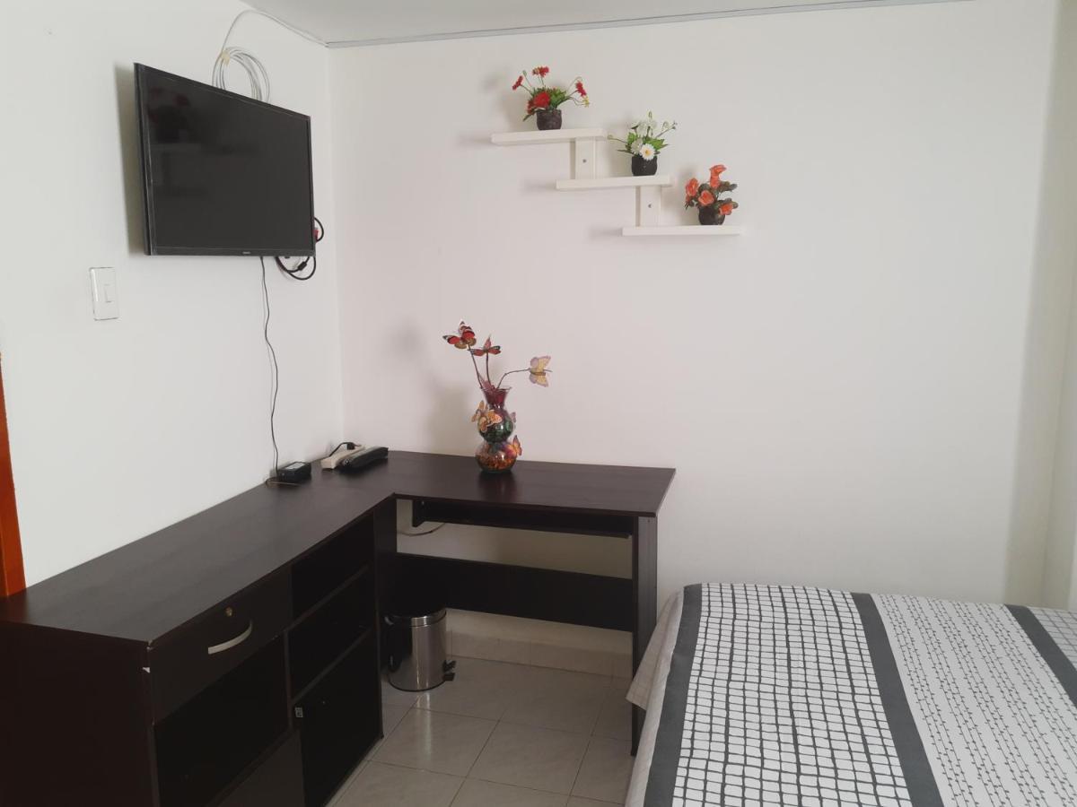 Hostal Dante سان جيل المظهر الخارجي الصورة