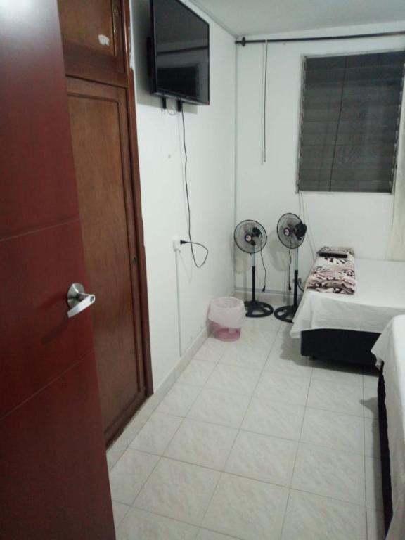 Hostal Dante سان جيل المظهر الخارجي الصورة